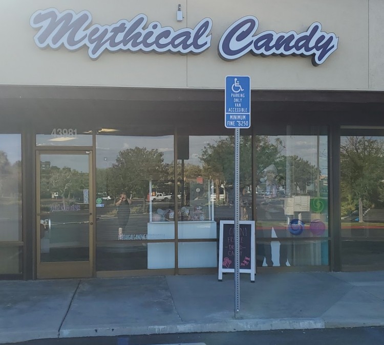 Mythical candy factory (Lancaster,&nbspCA)